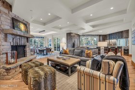 10-web-or-mls-22-white-pne-cyn-rd